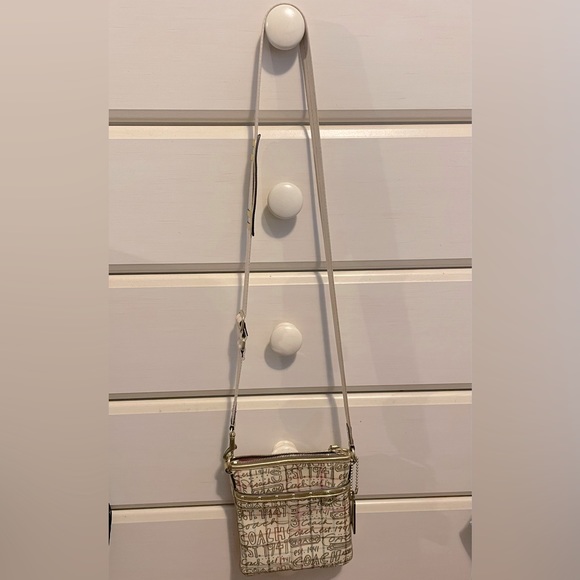 Coach Heritage Crossbody Bag - Picture 4 of 5